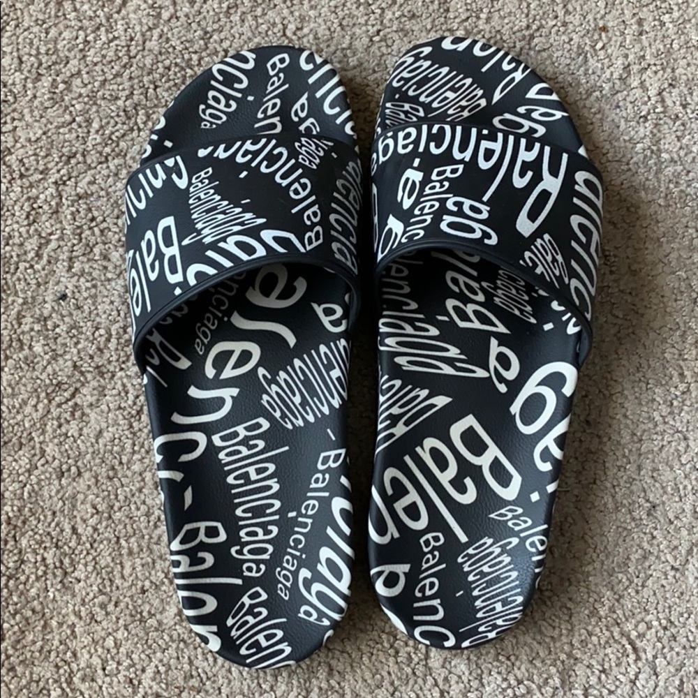 Balenciaga Slides